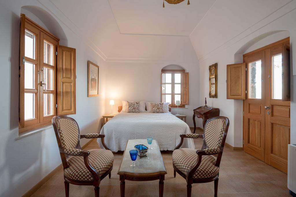 Casasantantonio 18Th Century Luxury Mansion Apartment Fira  Exterior photo